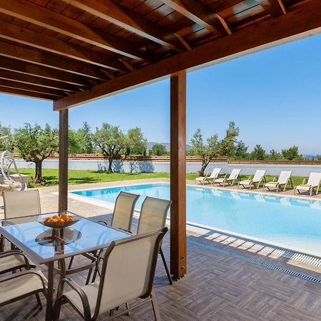 Sperveri Enalio Villas 科林比亚 外观 照片