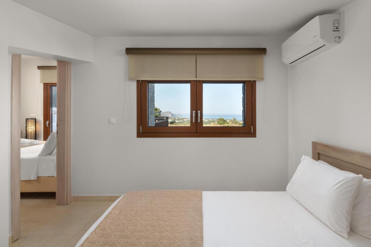 Sperveri Enalio Villas 科林比亚 外观 照片