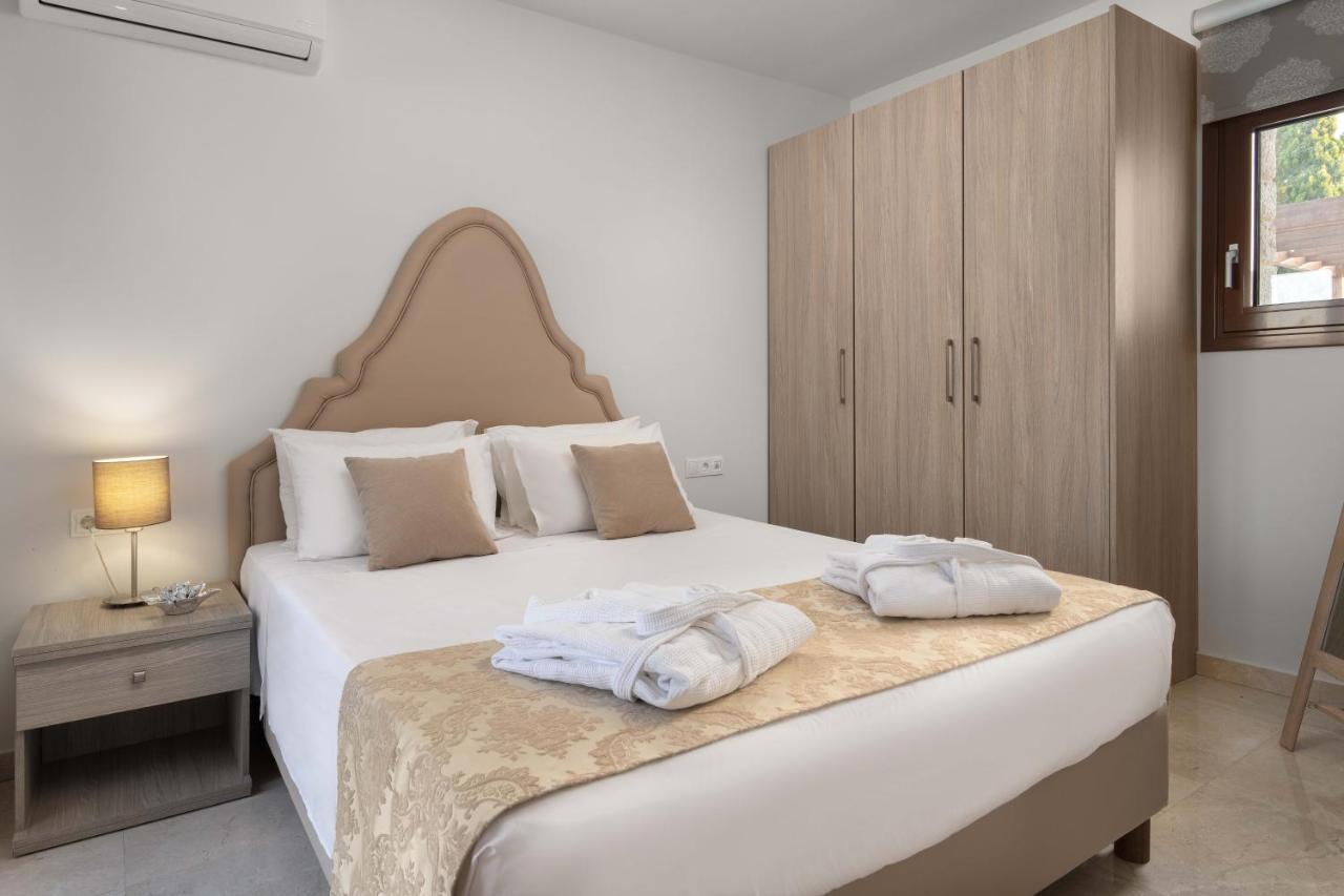 Sperveri Enalio Villas 科林比亚 外观 照片