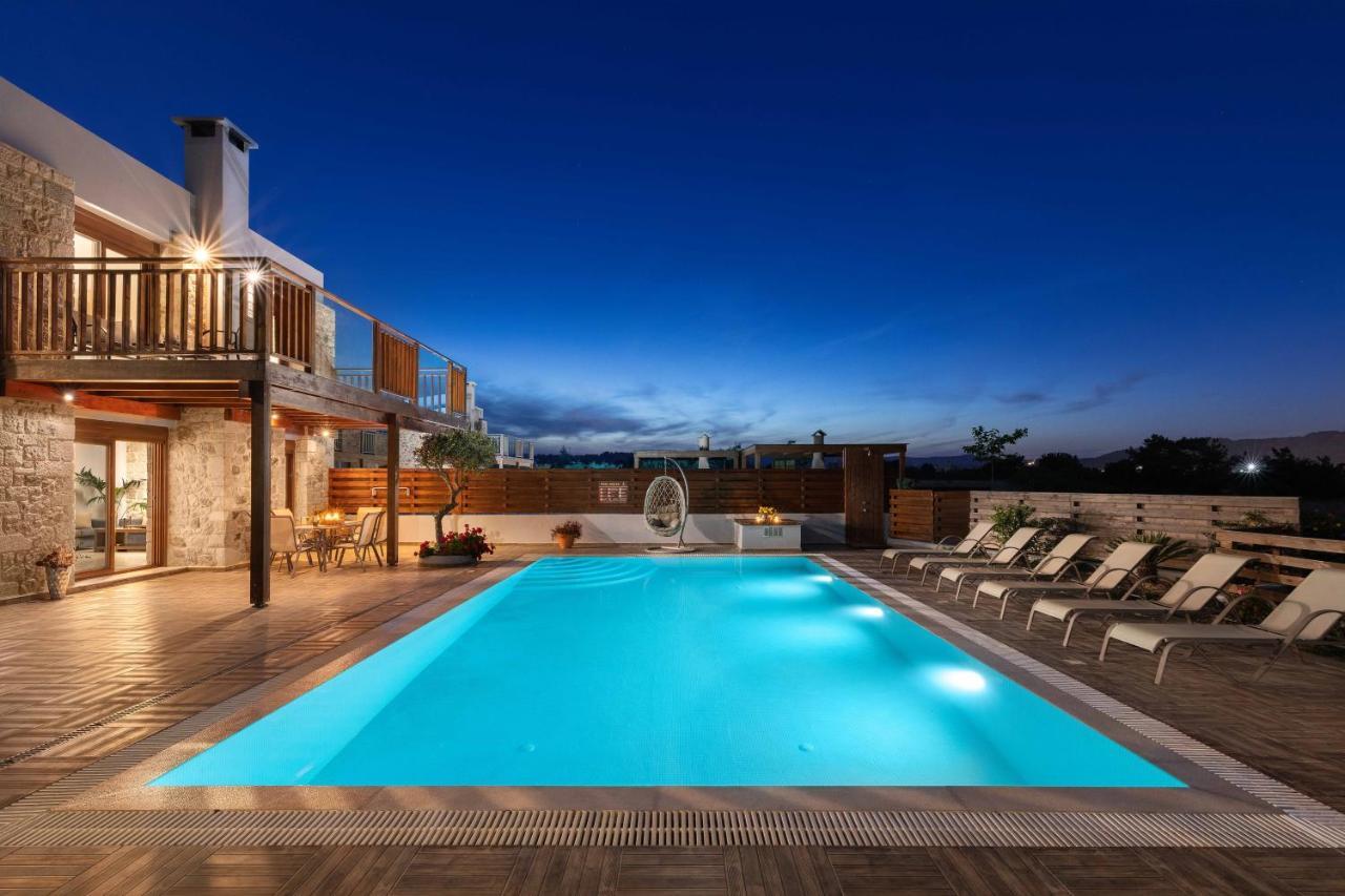 Sperveri Enalio Villas 科林比亚 外观 照片