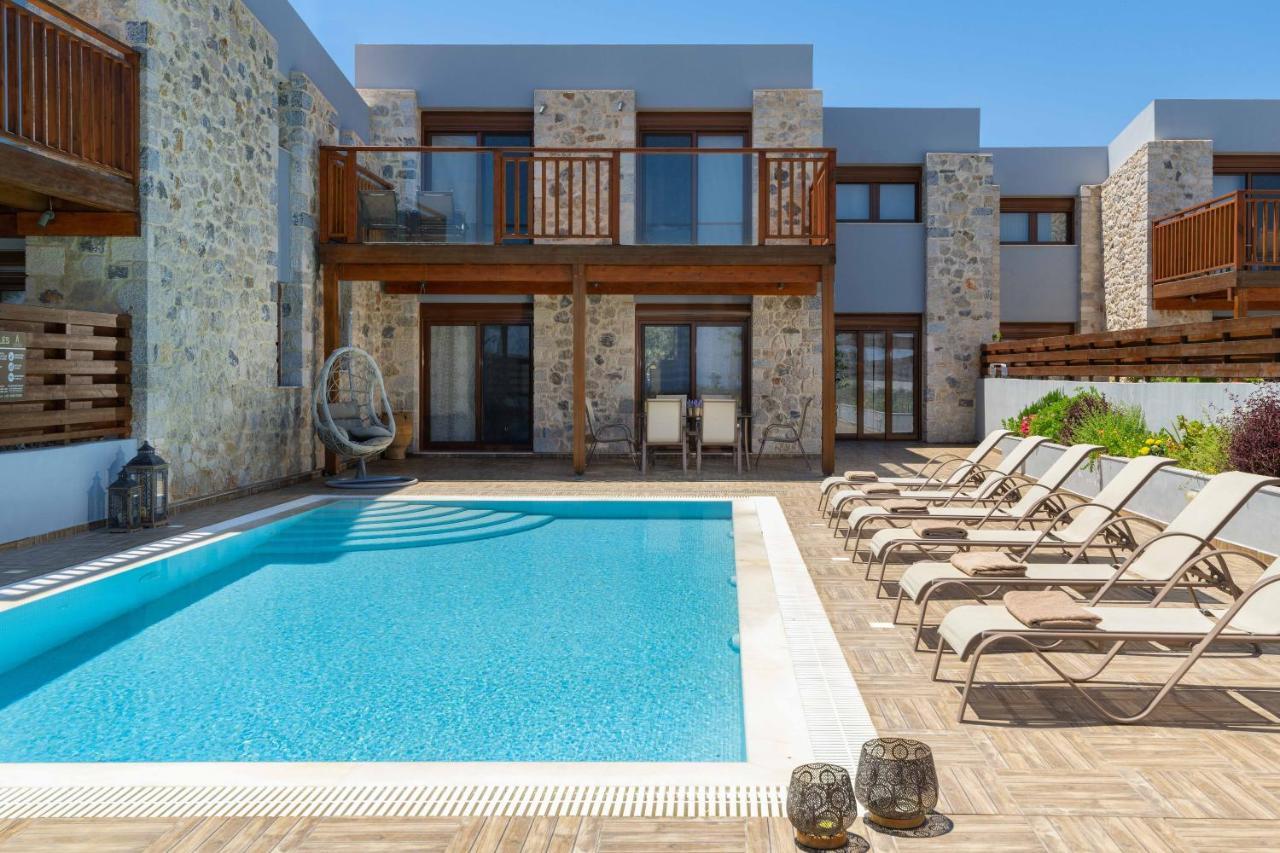 Sperveri Enalio Villas 科林比亚 外观 照片